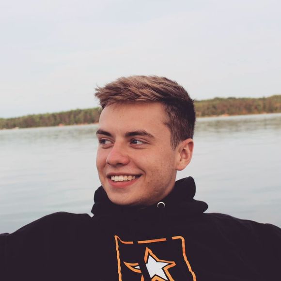 Meet your Posher, Ethan - Picture 1 of 1